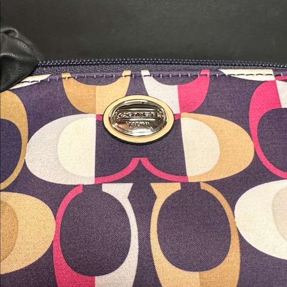 Coach Purple and Pink Patterned Wristlet - Picture 6 of 6